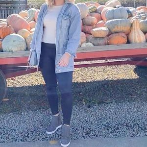 American Eagle Distressed boyfriend jean jacket